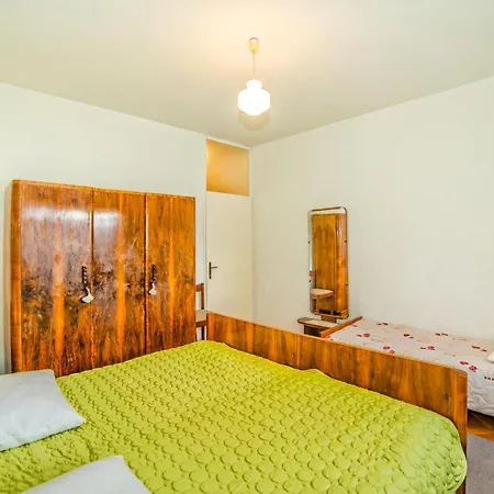 Guest house Poljak 3*