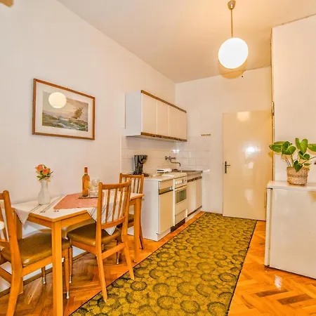 Poljak Guest house