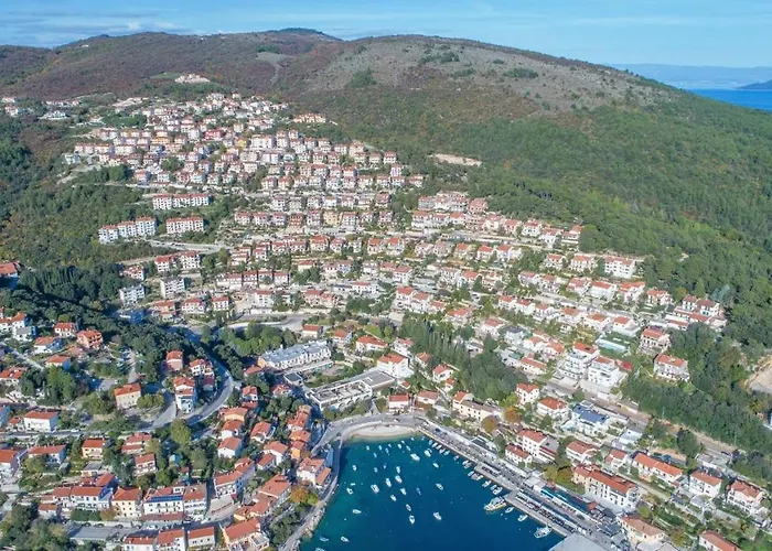 Poljak 호텔 라벡