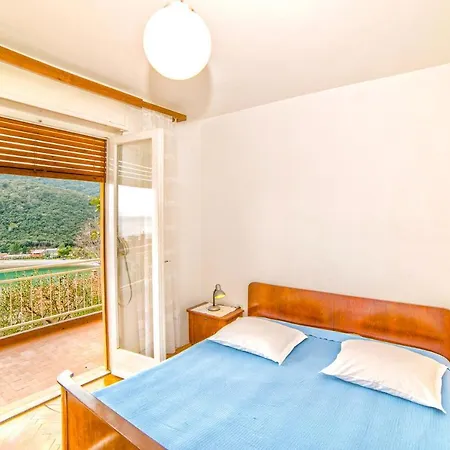 Poljak מלון ראבץ